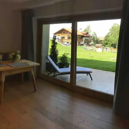 Haus Hochland - Moderne Alpenwohnung Garten&natur Daire